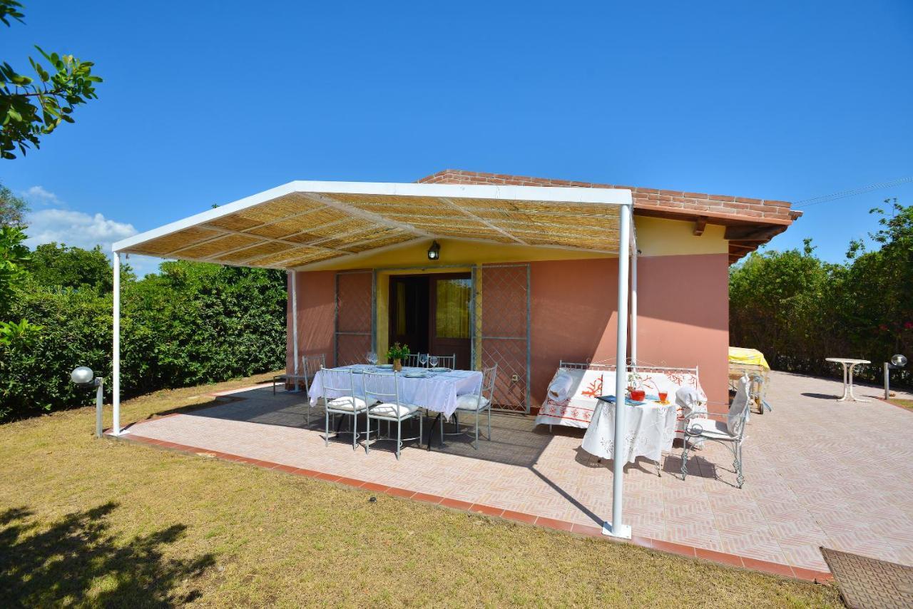 IzzHome Nora Beach Pula Exterior foto